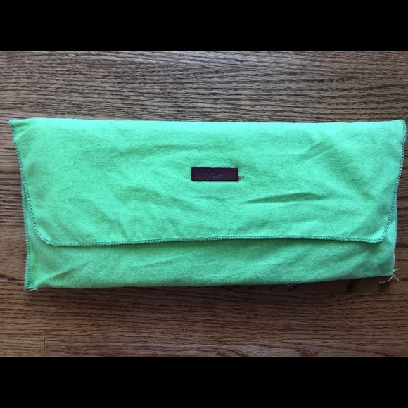 NWOT Patent Leather Snake Fold Over Clutch - Picture 12 of 12
